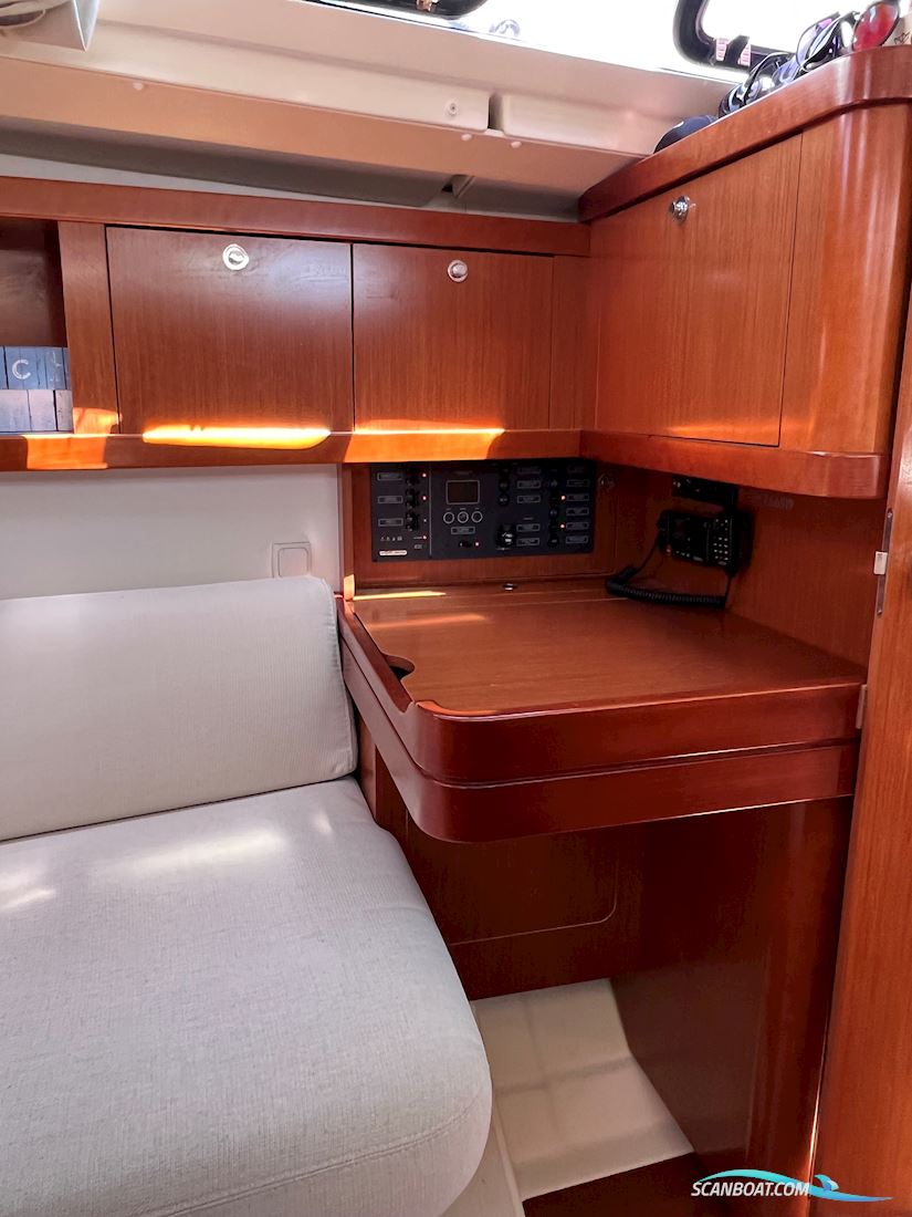 Beneteau Oceanis 34 Shallow Draft