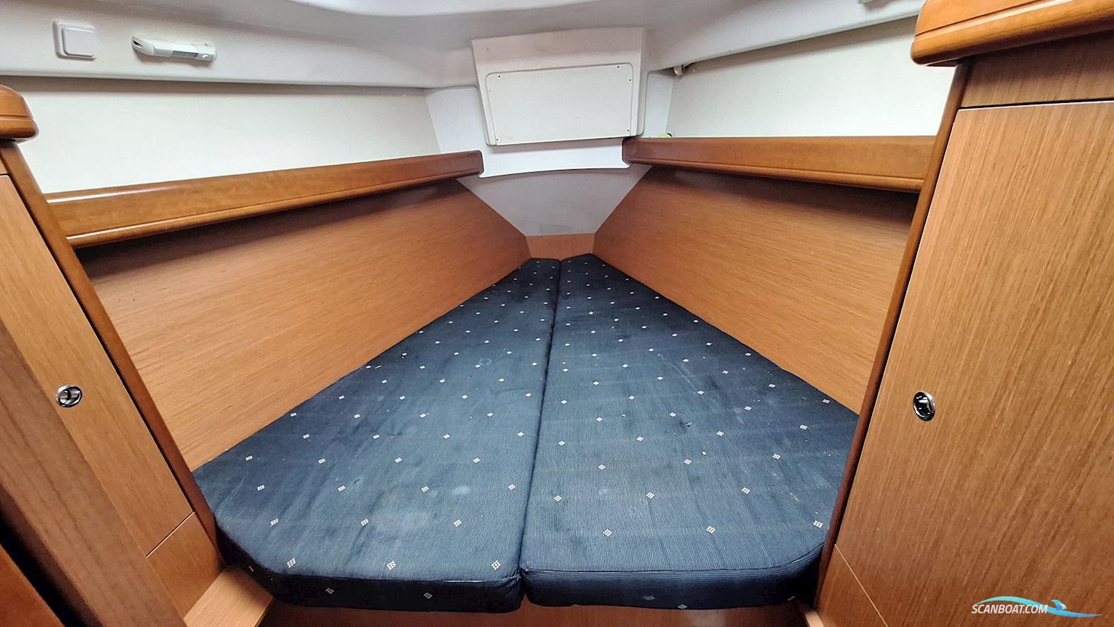 Beneteau Oceanis 343