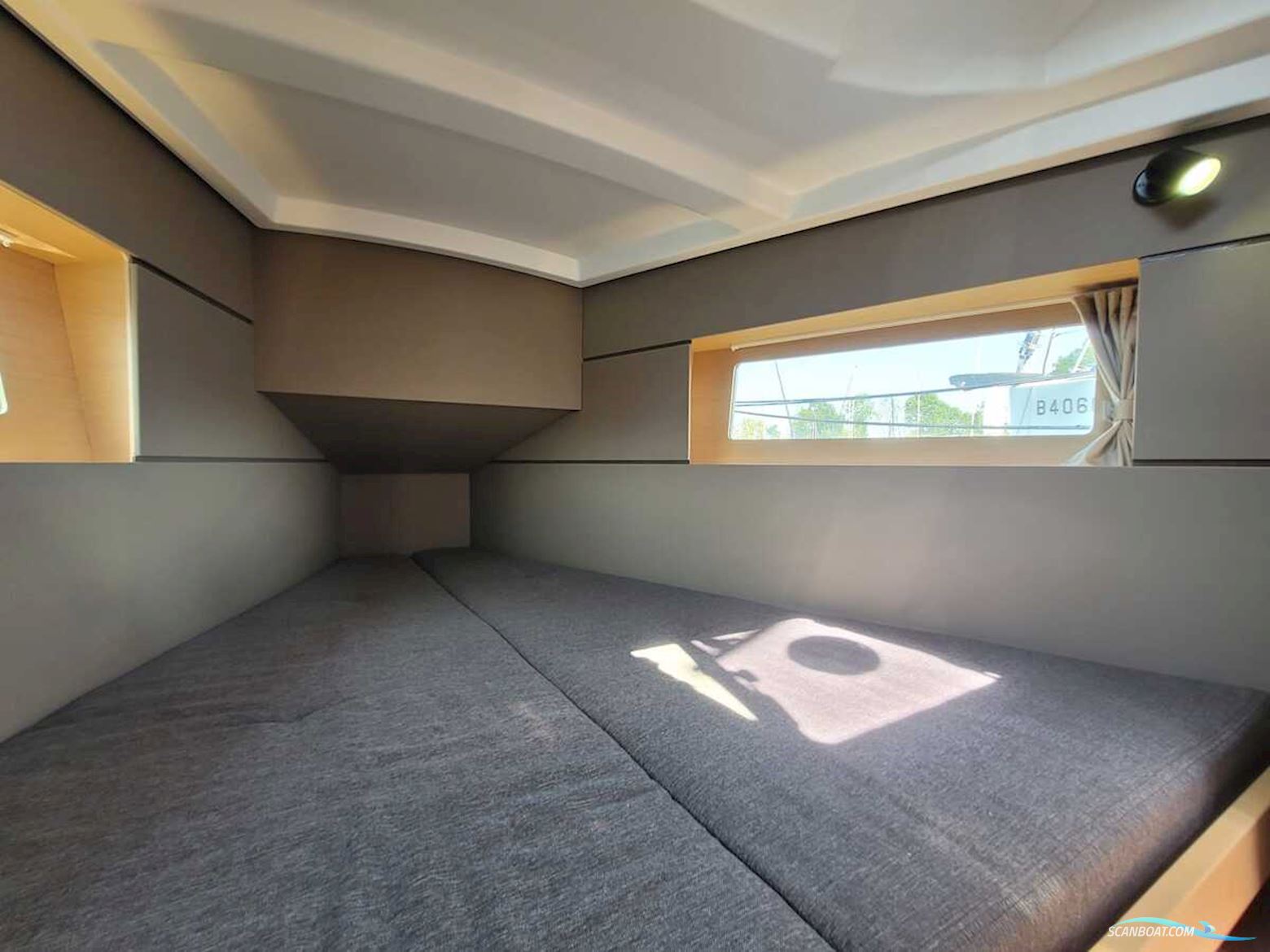 Beneteau Oceanis 35