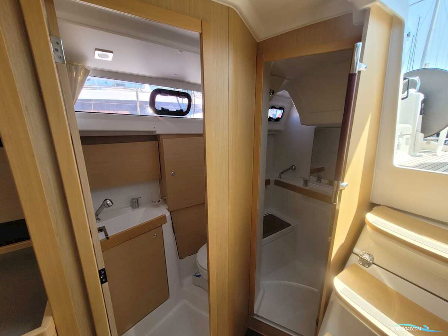 Beneteau Oceanis 35