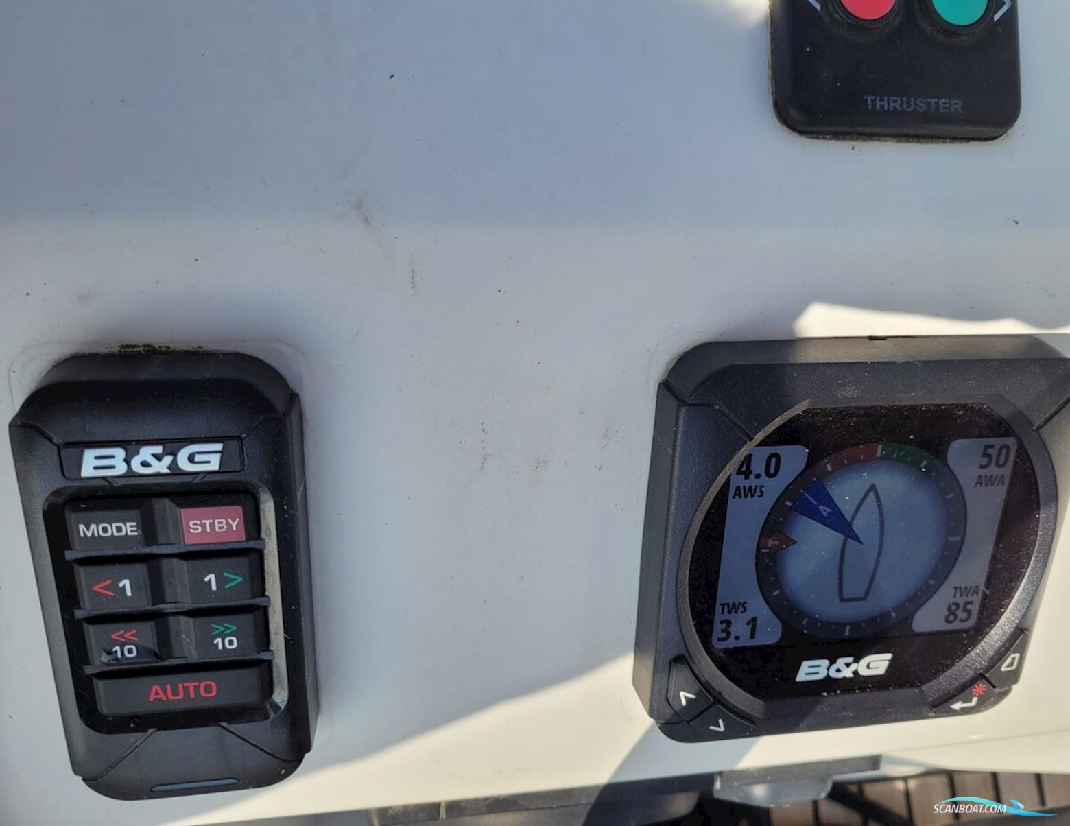 Beneteau Oceanis 35