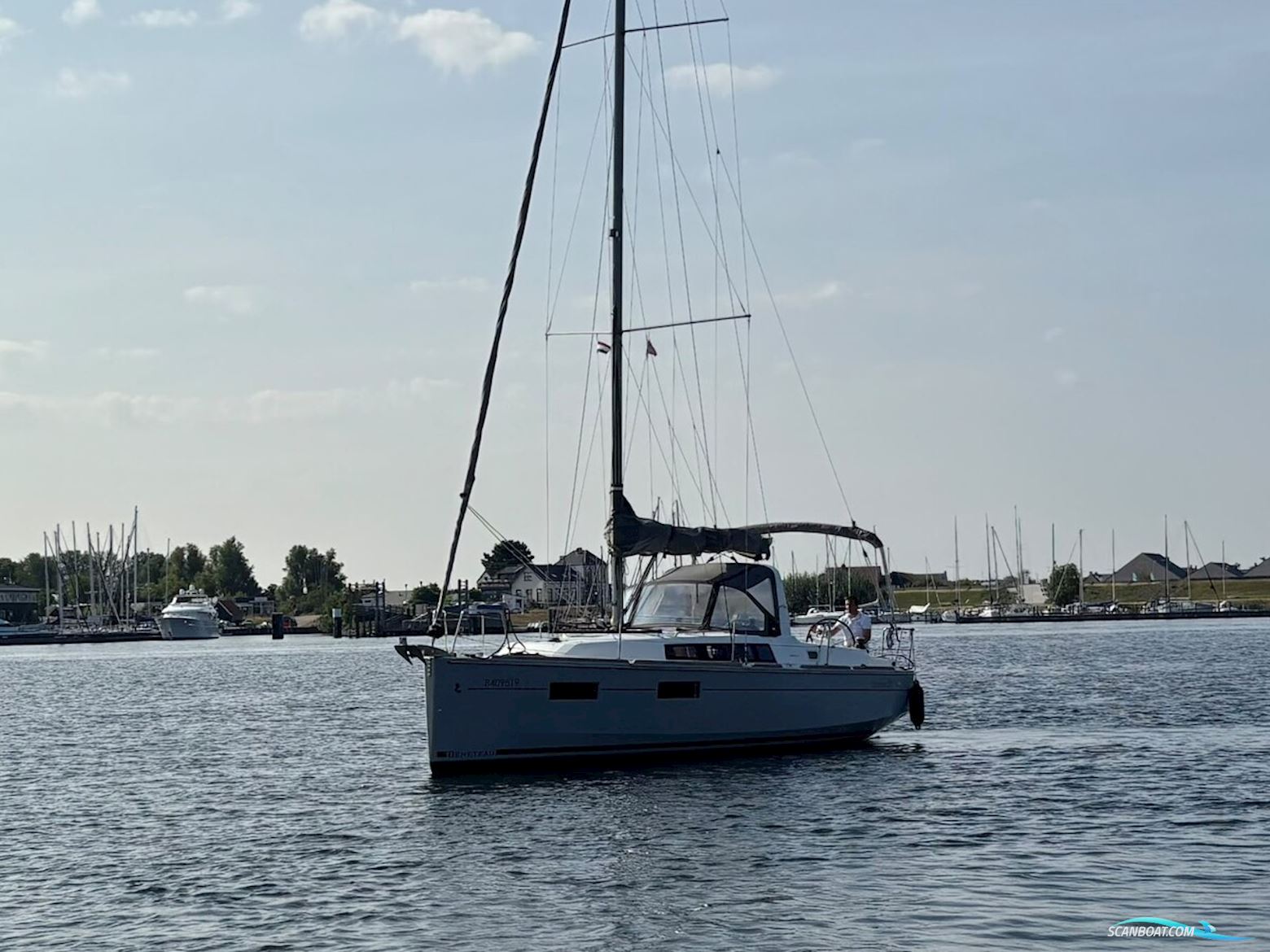 Beneteau Oceanis 35