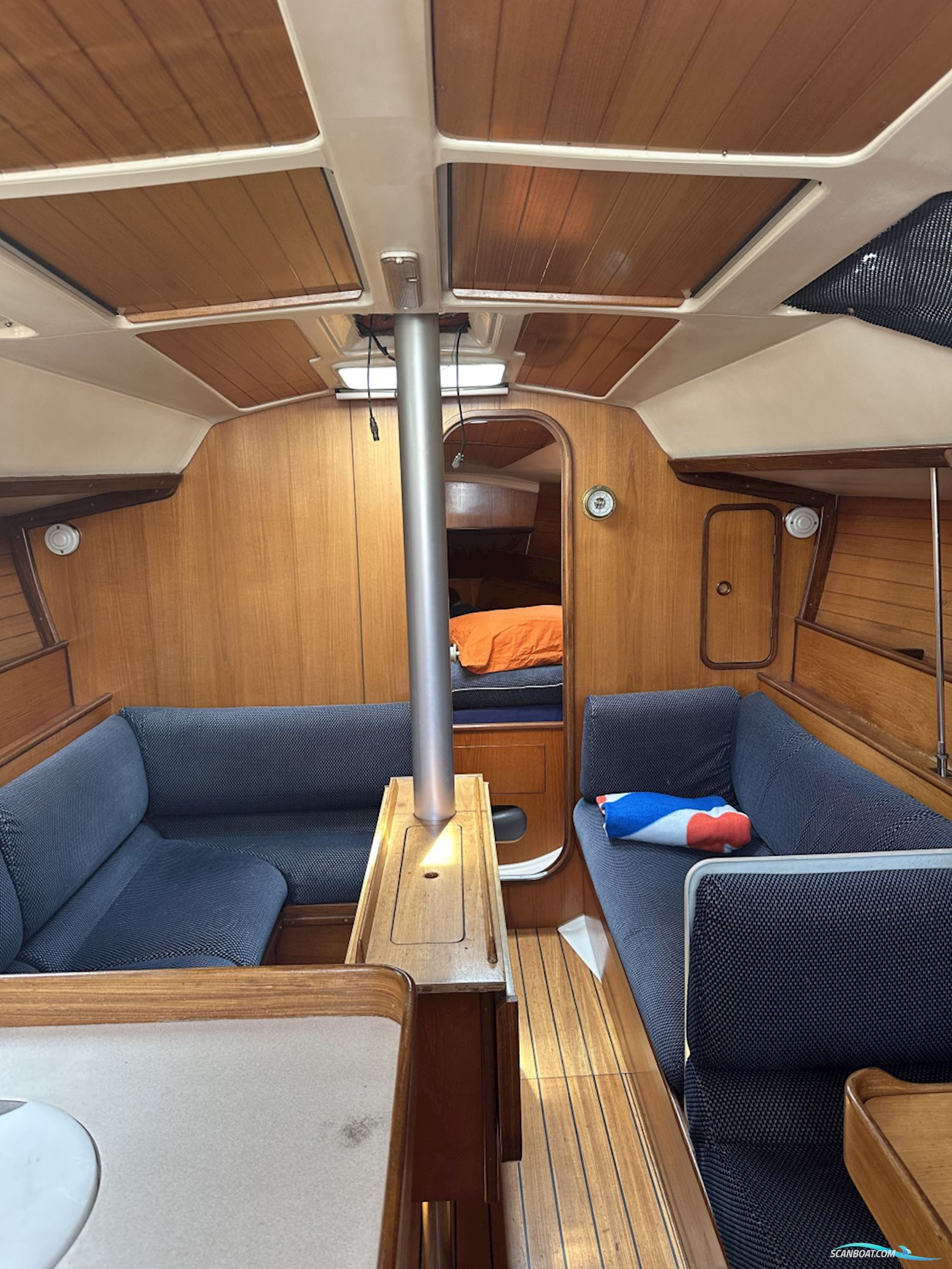 Beneteau Oceanis 350