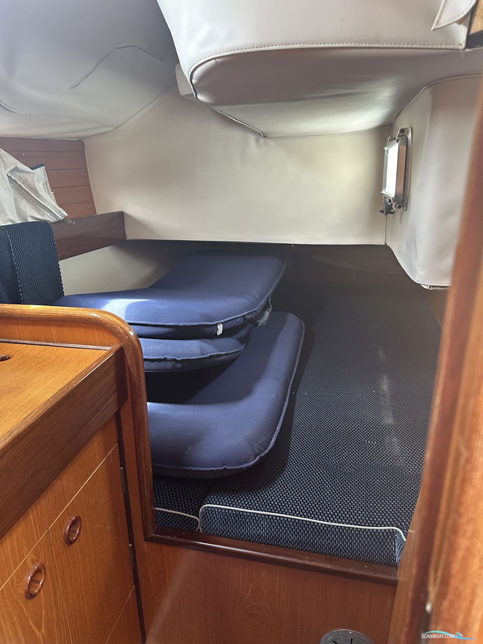 Beneteau Oceanis 350