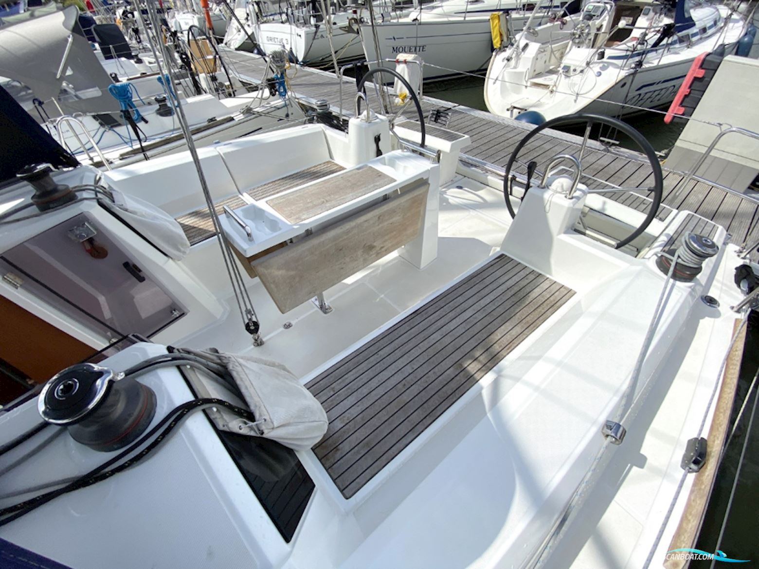 Beneteau Oceanis 35.1