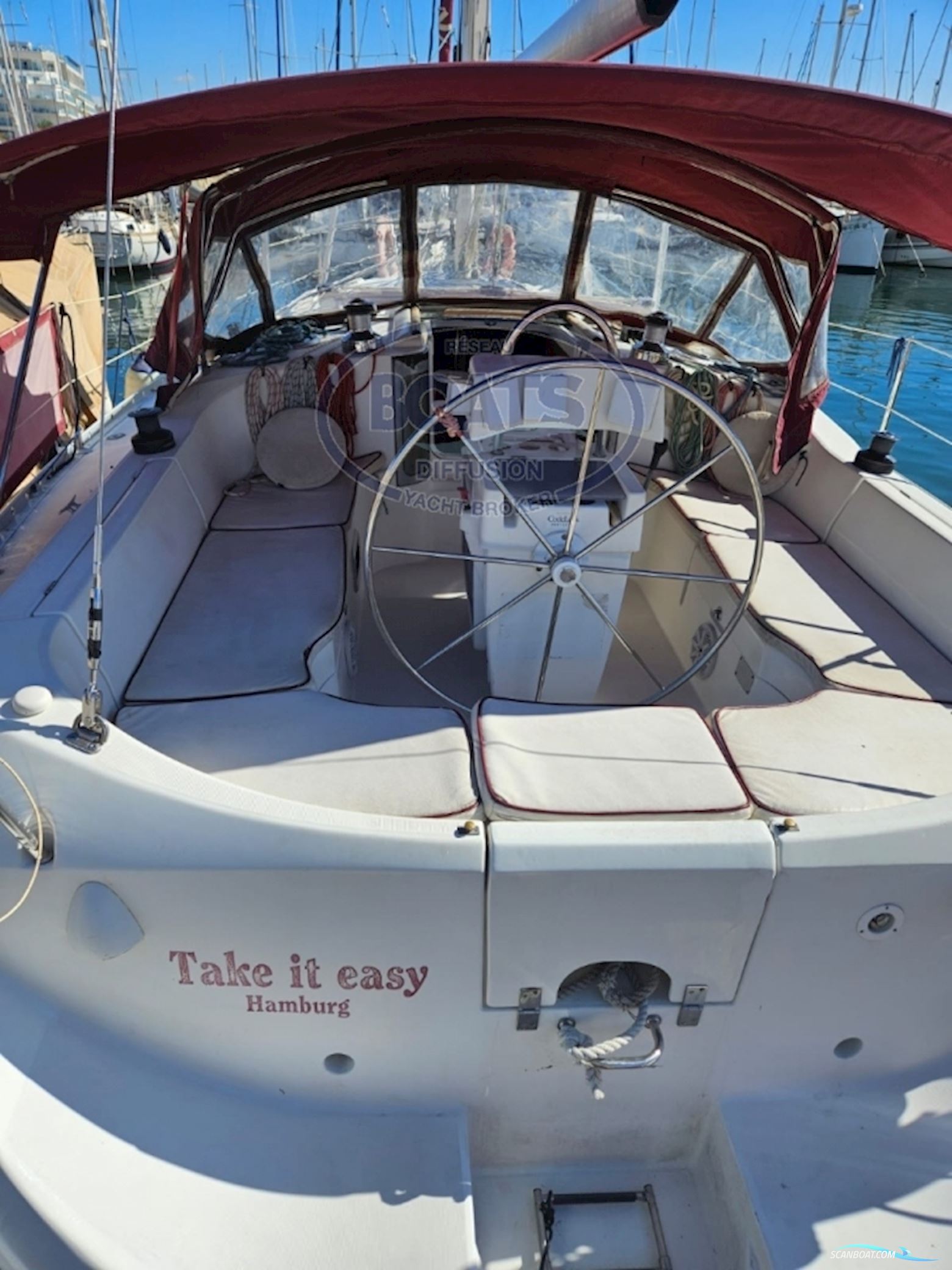 Beneteau OCEANIS 351