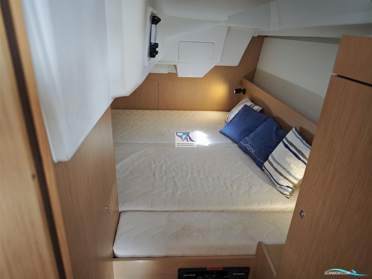 Beneteau OCEANIS 35.1