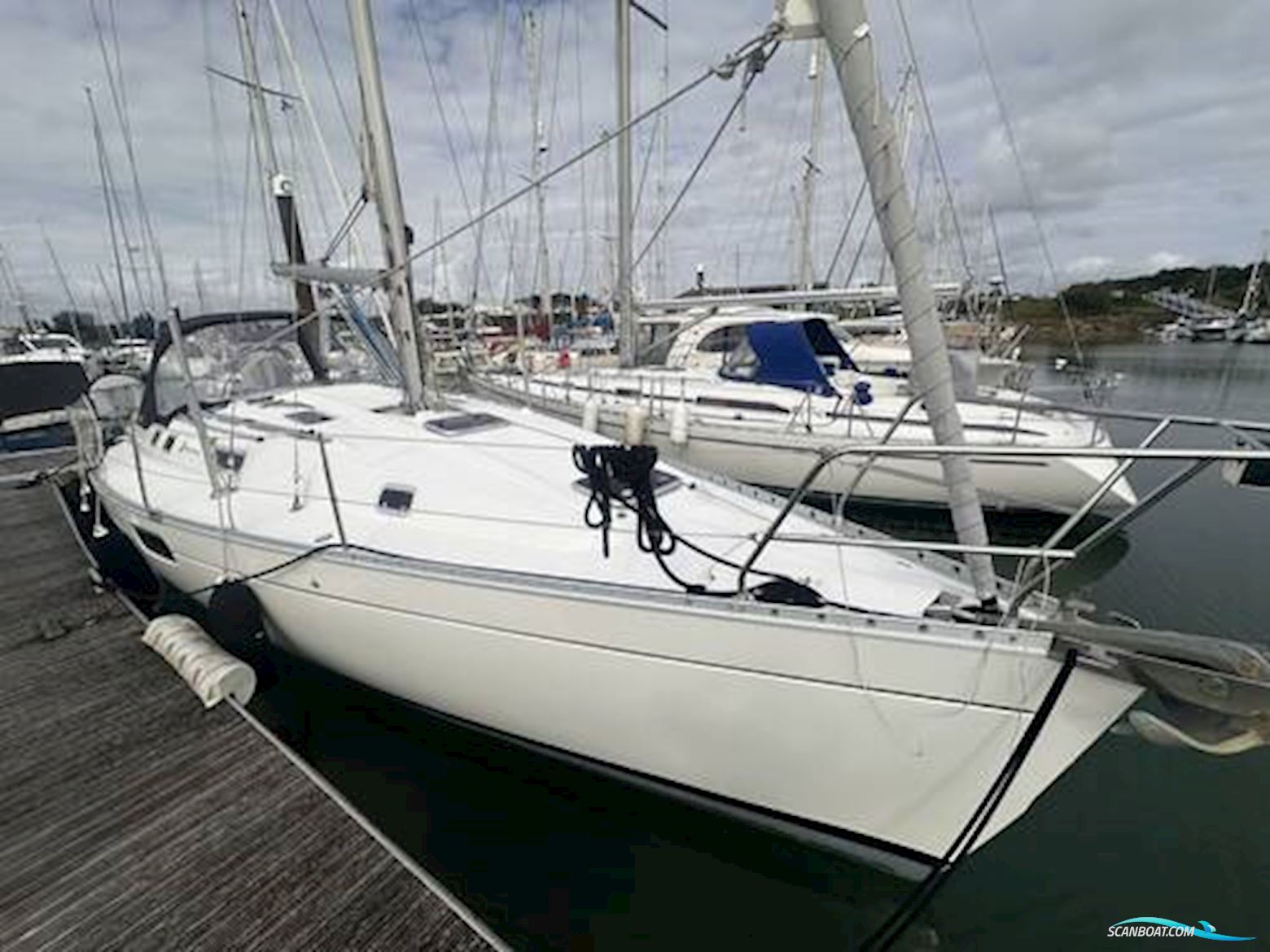 Beneteau Oceanis 351