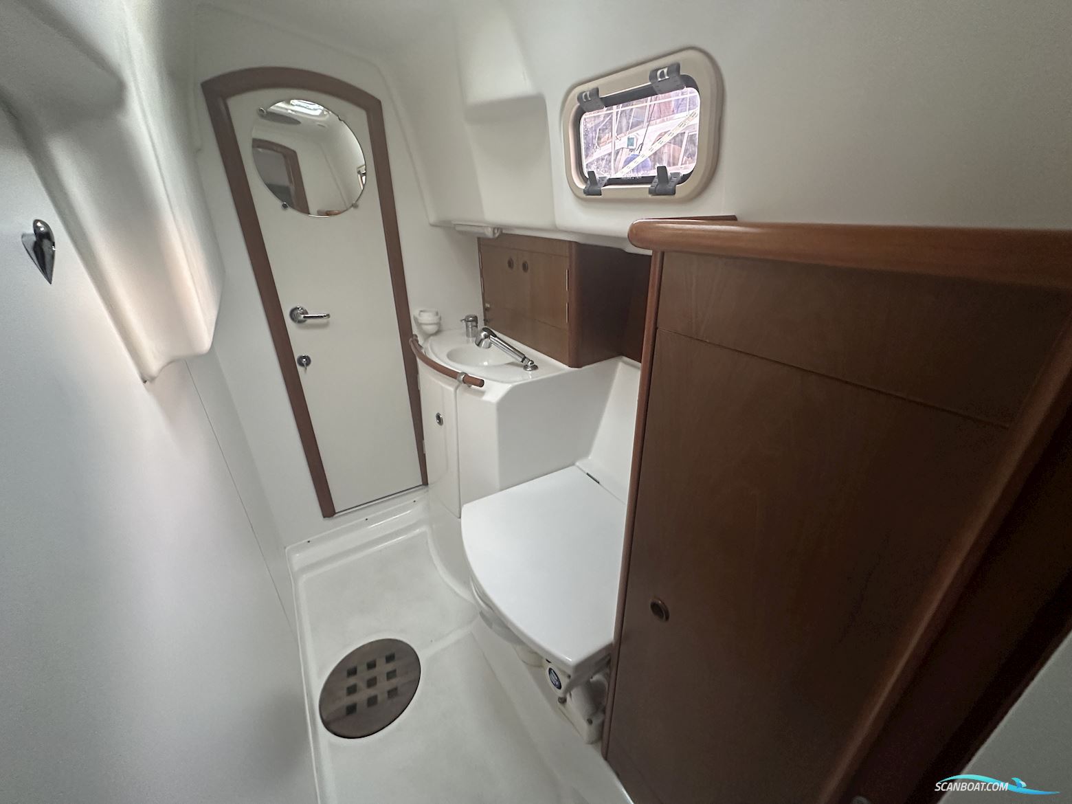 Beneteau Oceanis 36 CC