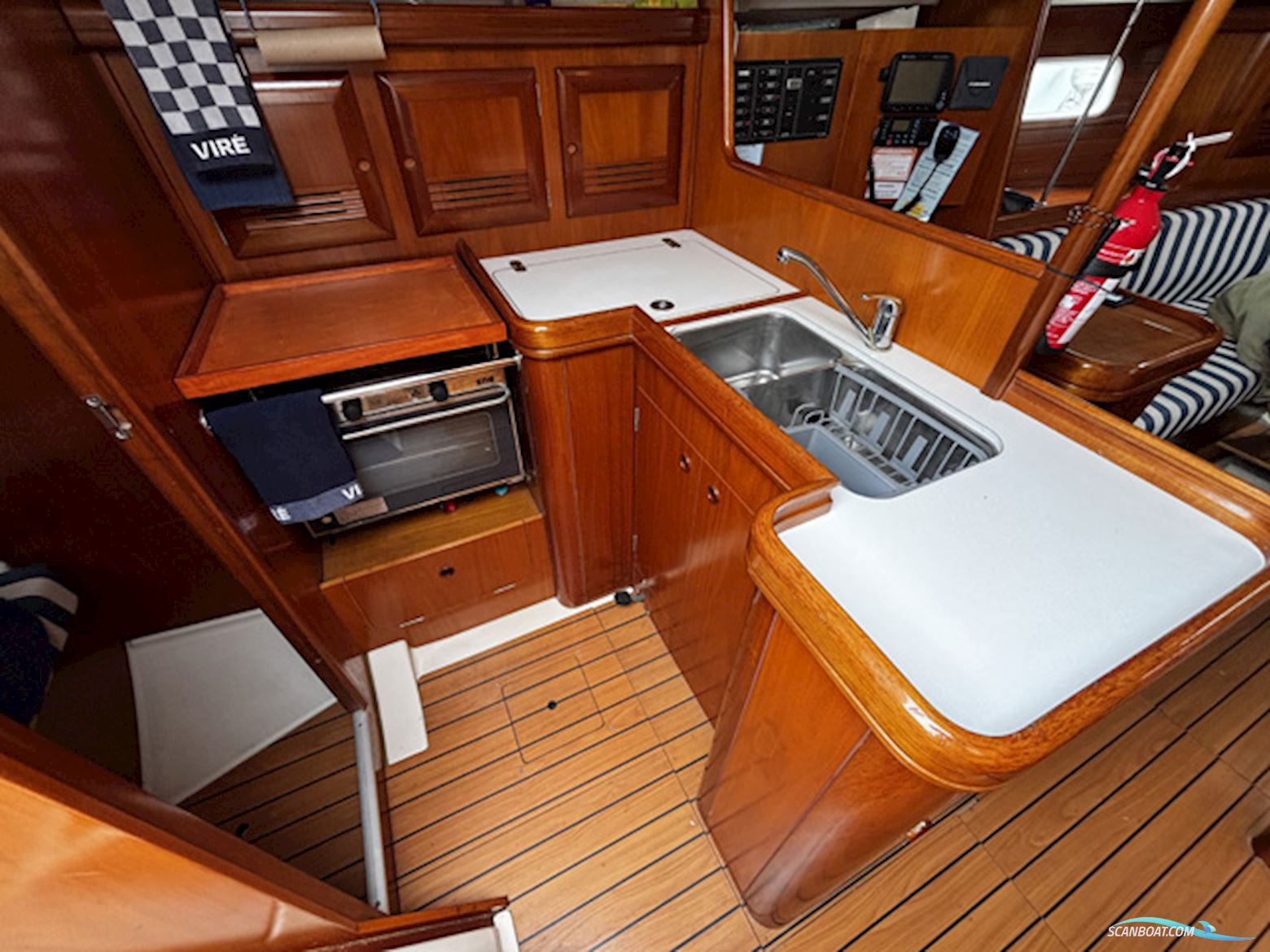 Beneteau Oceanis 361