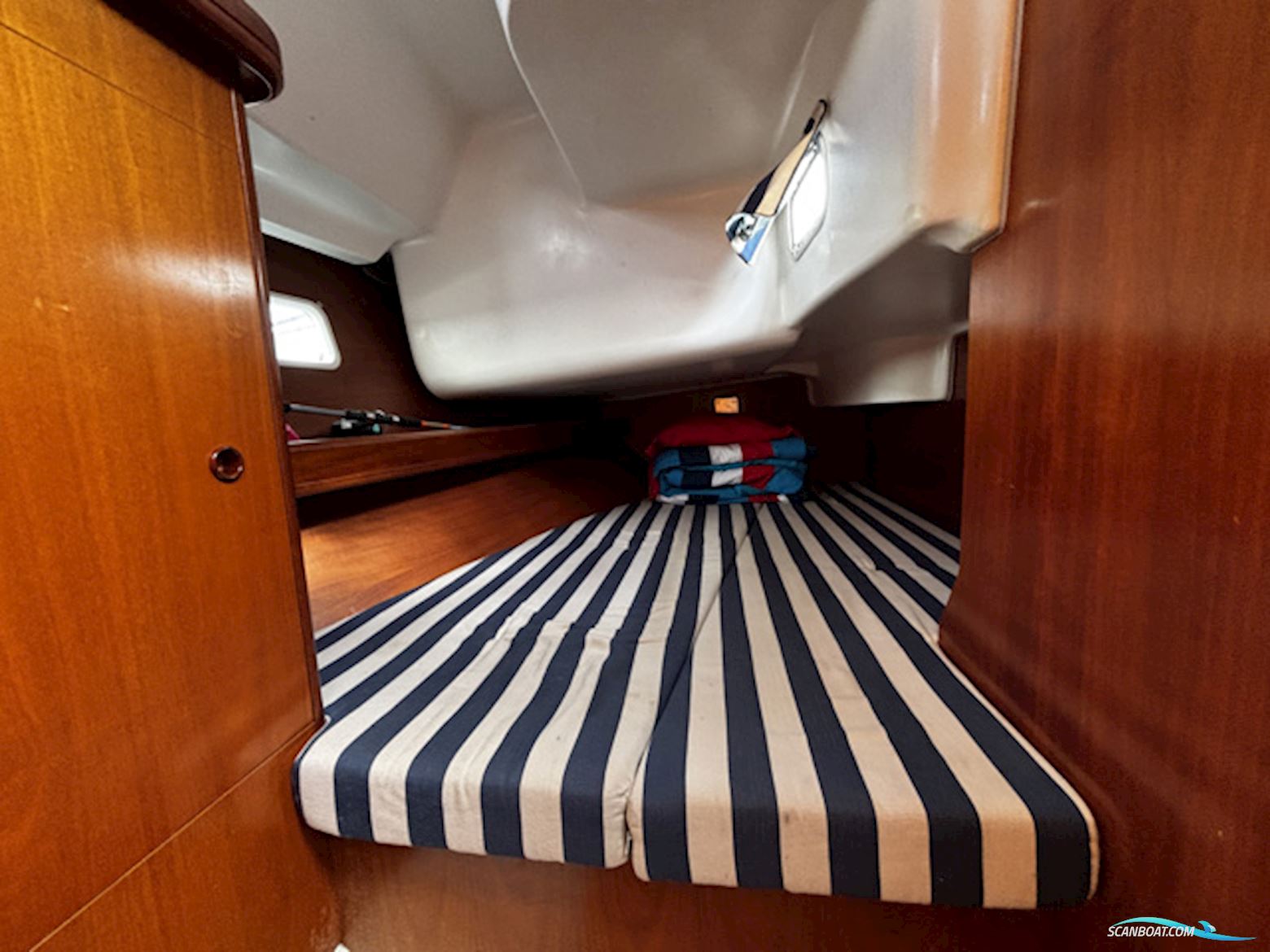 Beneteau Oceanis 361