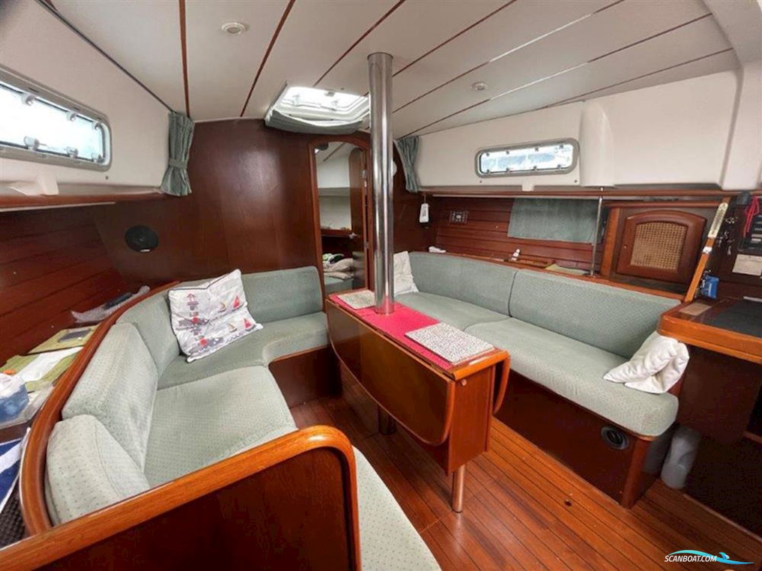 Beneteau Oceanis 36CC