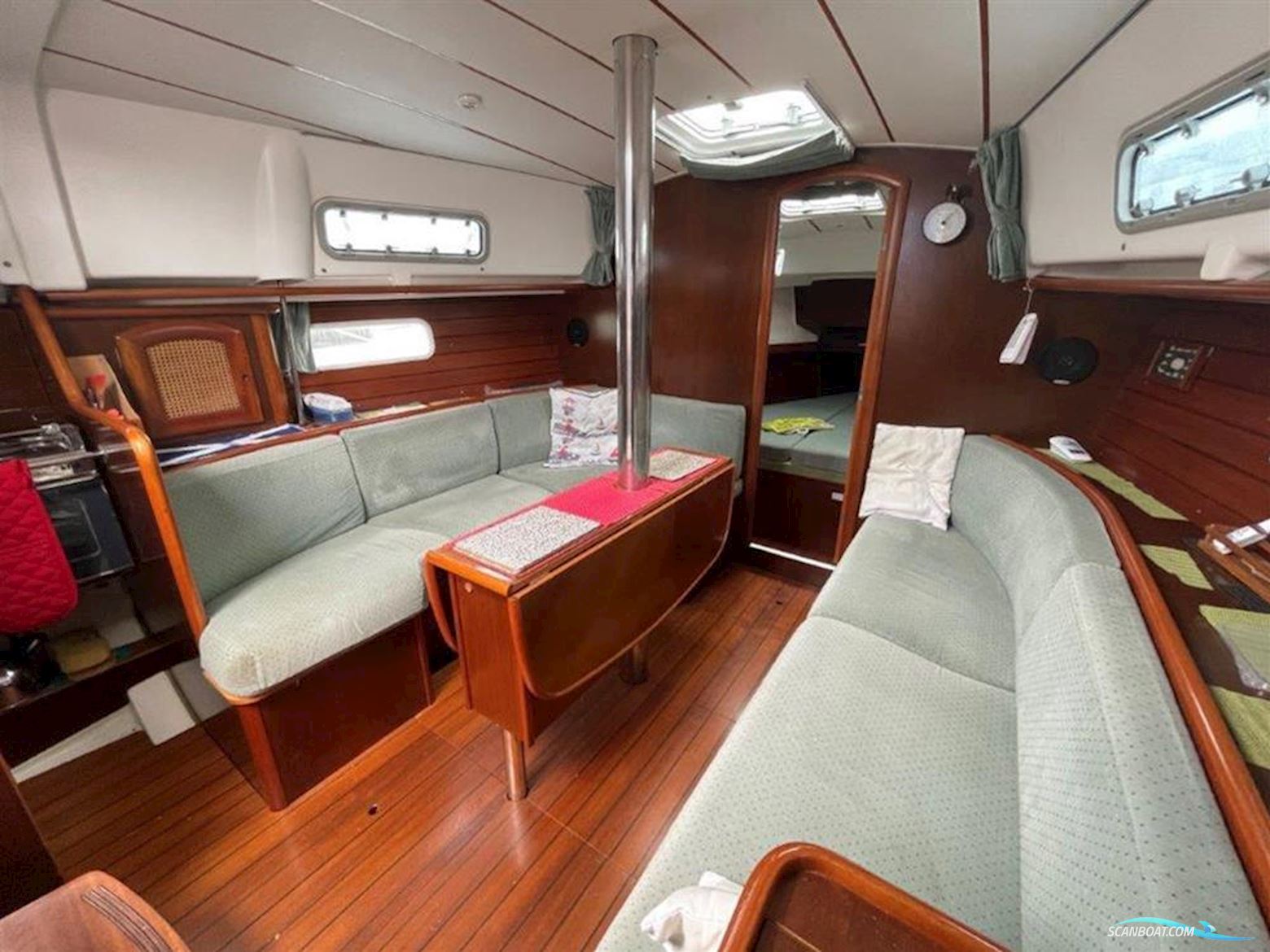 Beneteau Oceanis 36CC