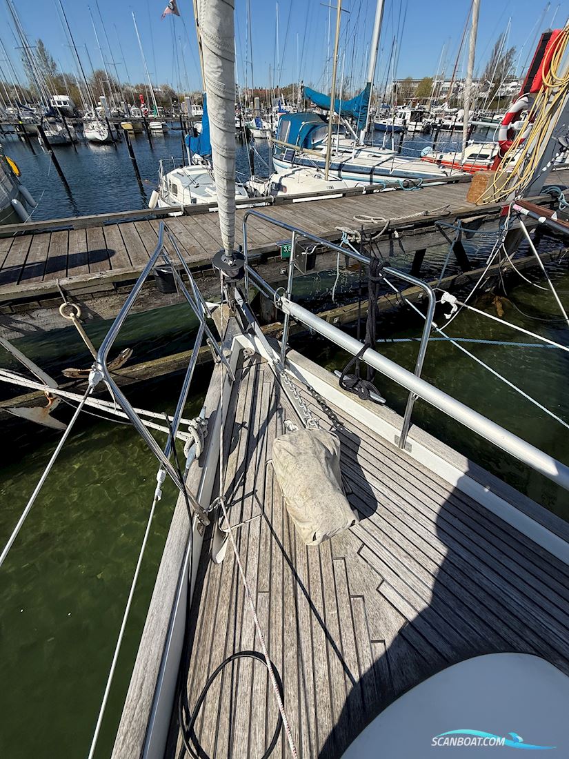 Beneteau Oceanis 36CC