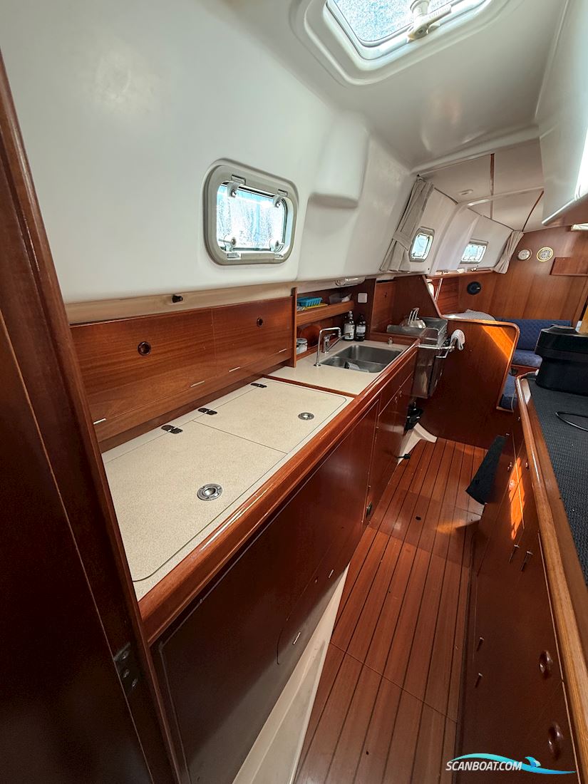 Beneteau Oceanis 36CC