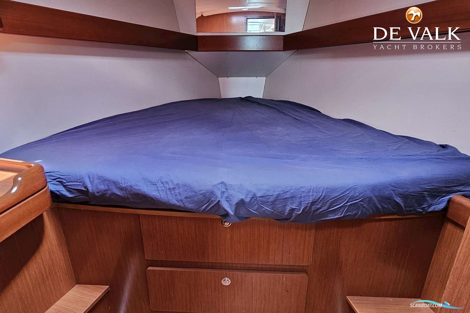 Beneteau Oceanis 37
