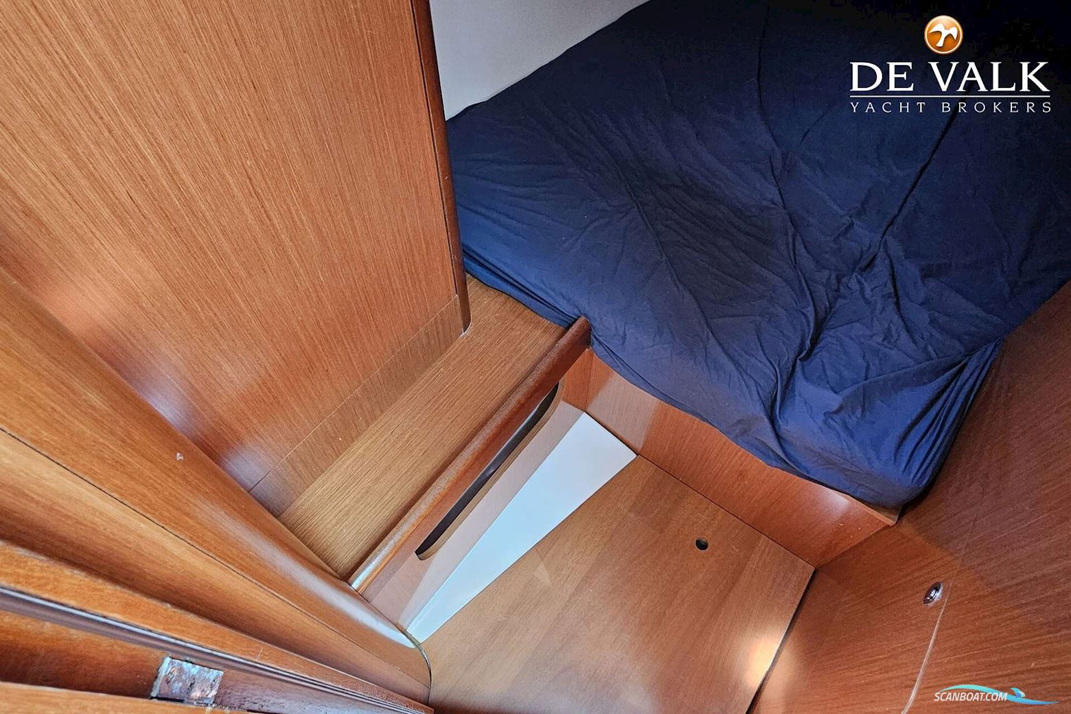 Beneteau Oceanis 37