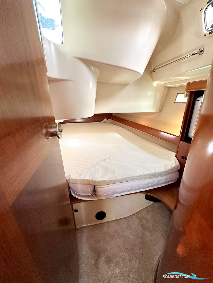 Beneteau Oceanis 370