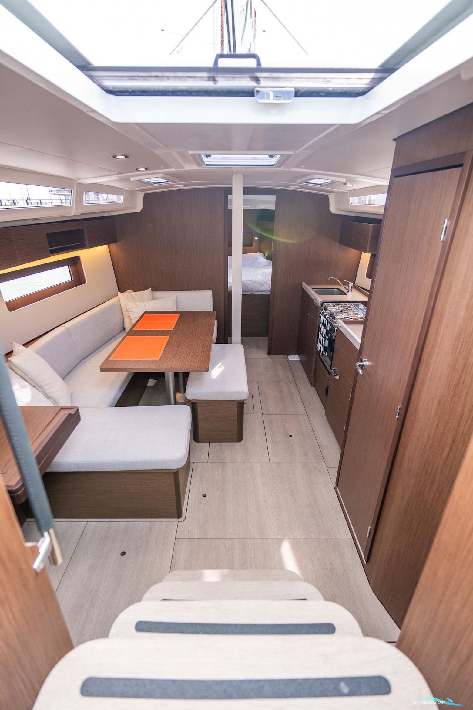 Beneteau Oceanis 37.1