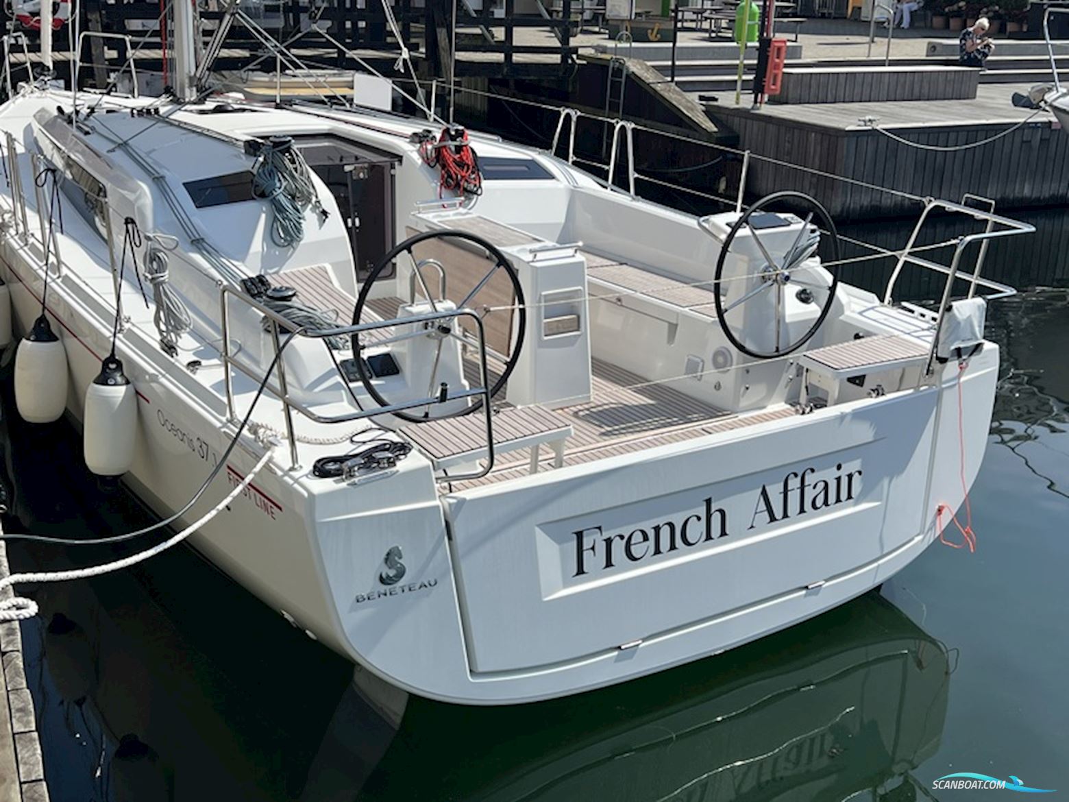 Beneteau Oceanis 37.1