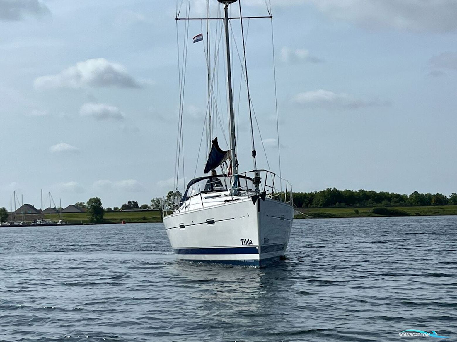 Beneteau Oceanis 373