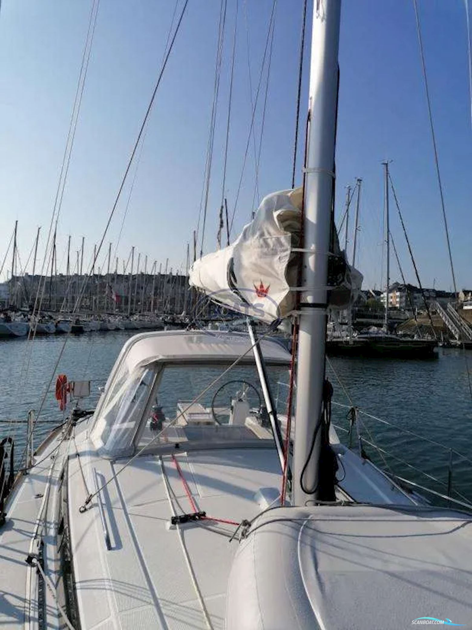 Beneteau OCEANIS 38.1