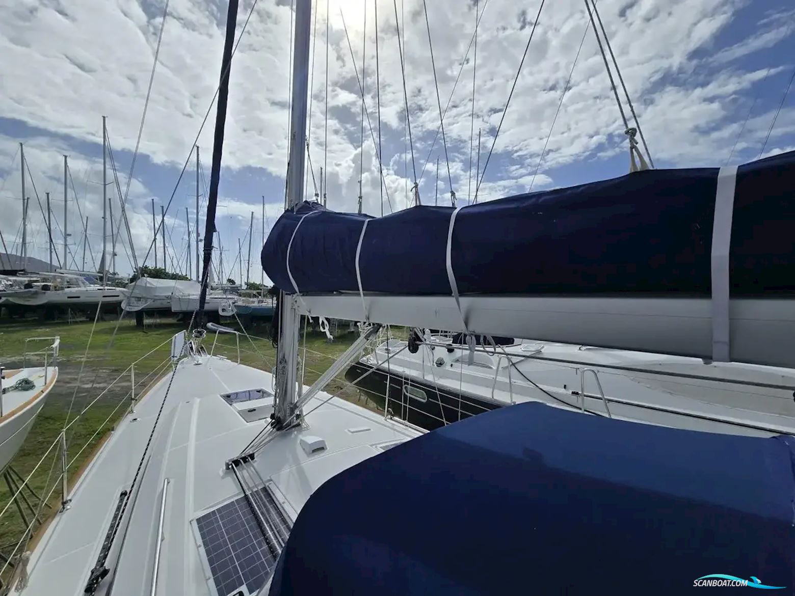 Beneteau Oceanis 38.1