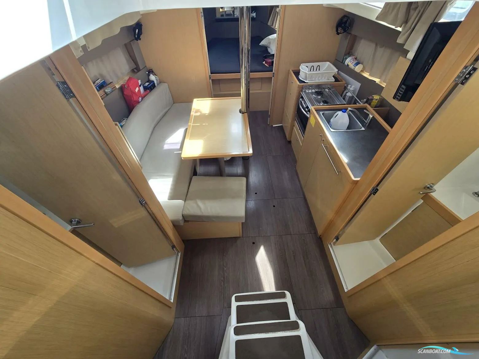 Beneteau Oceanis 38.1