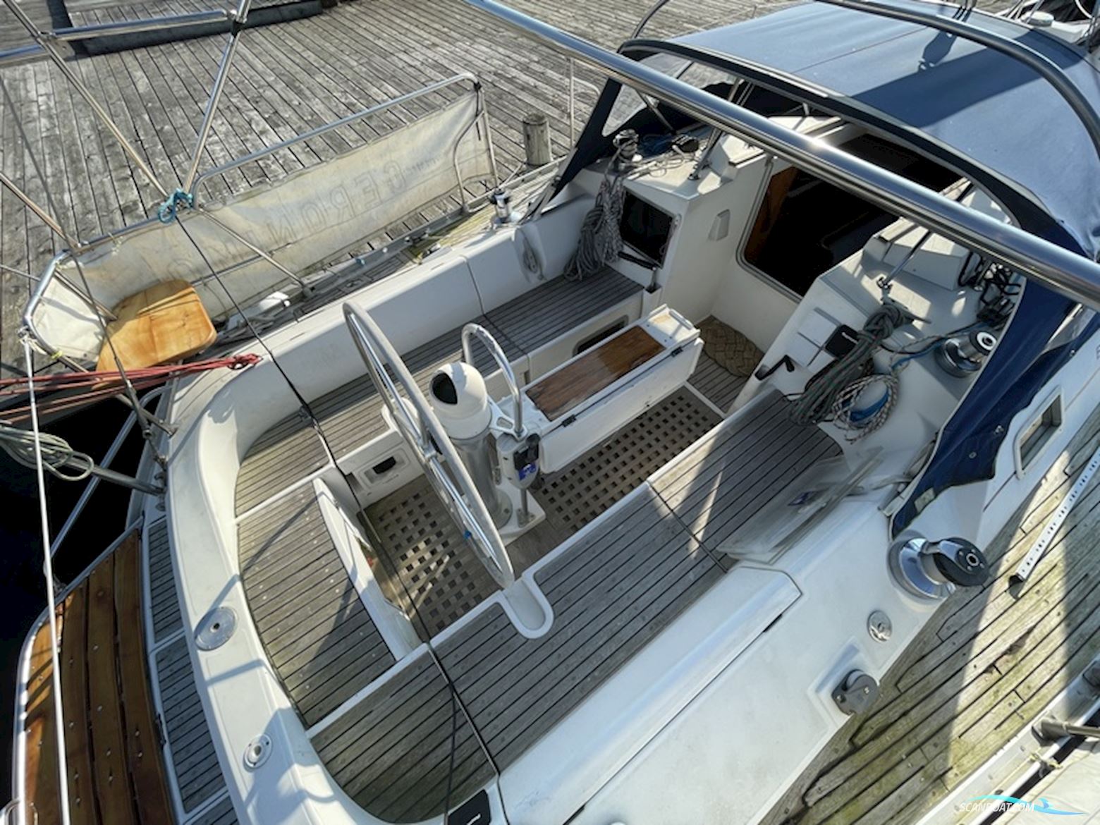 Beneteau Oceanis 390