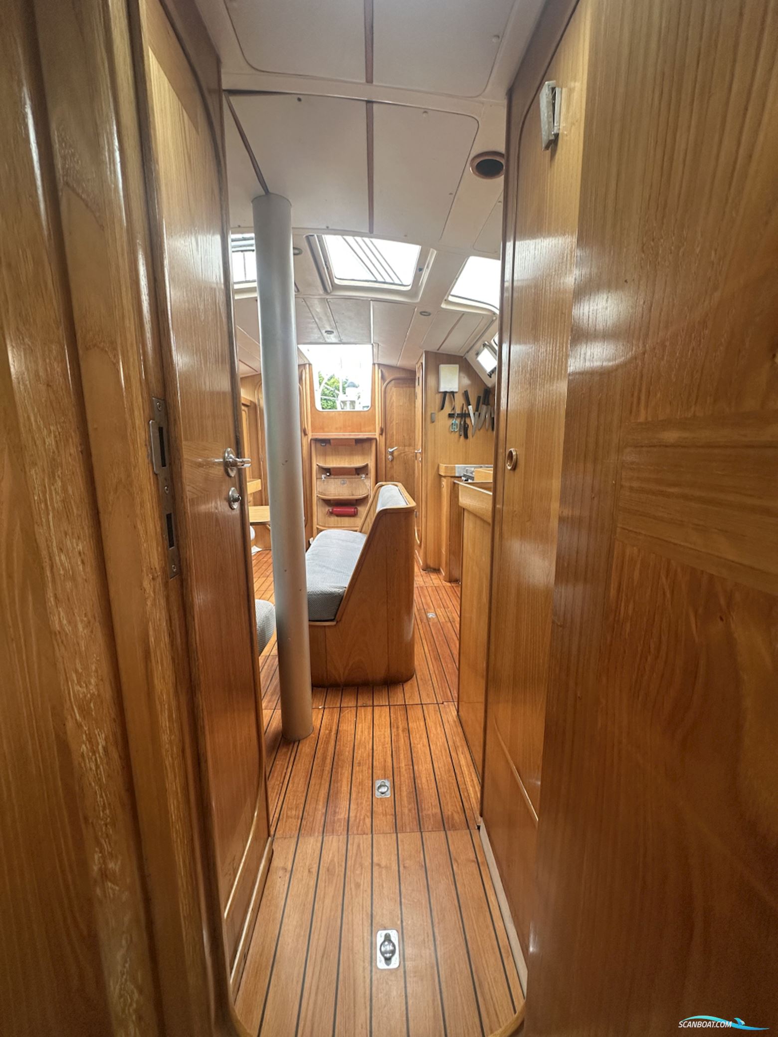 Beneteau Oceanis 390