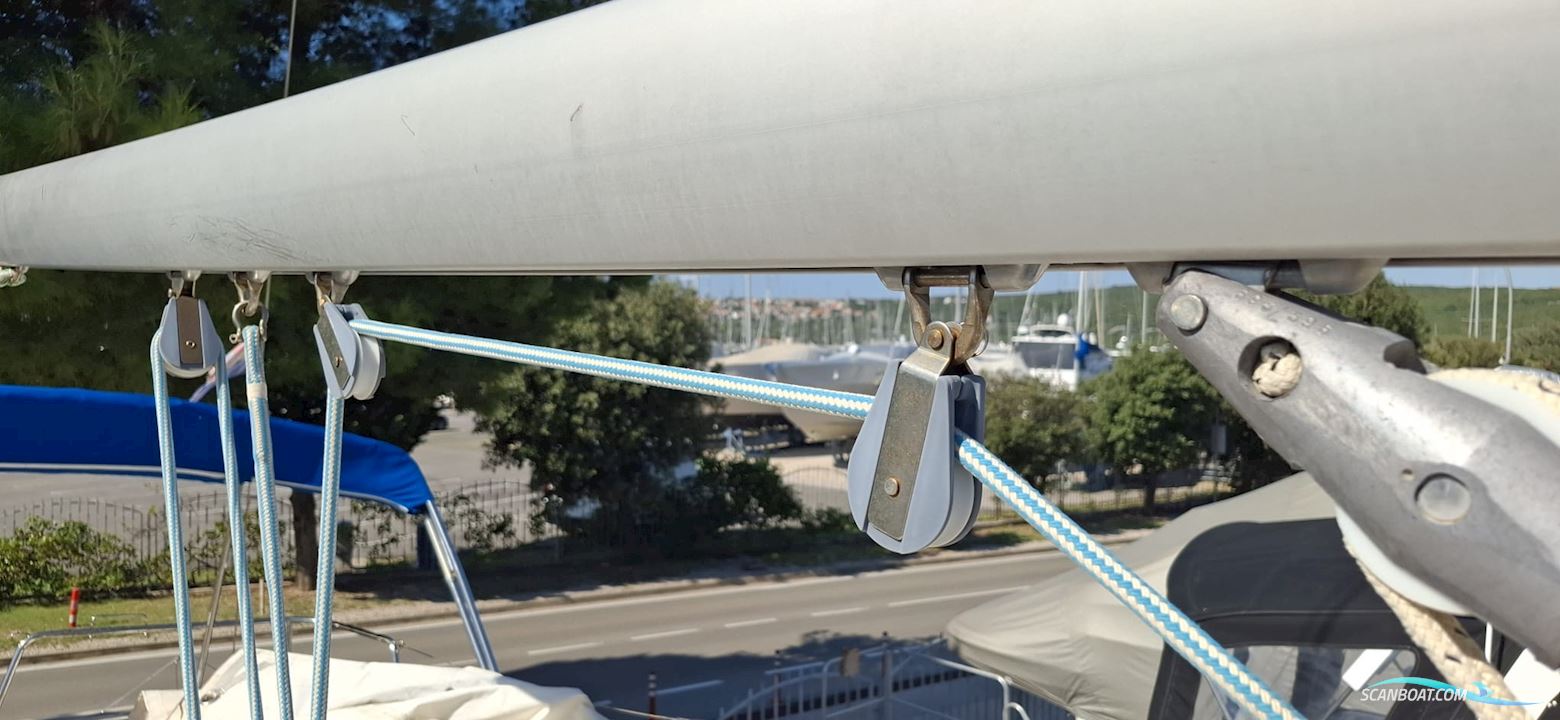 Beneteau Oceanis 393