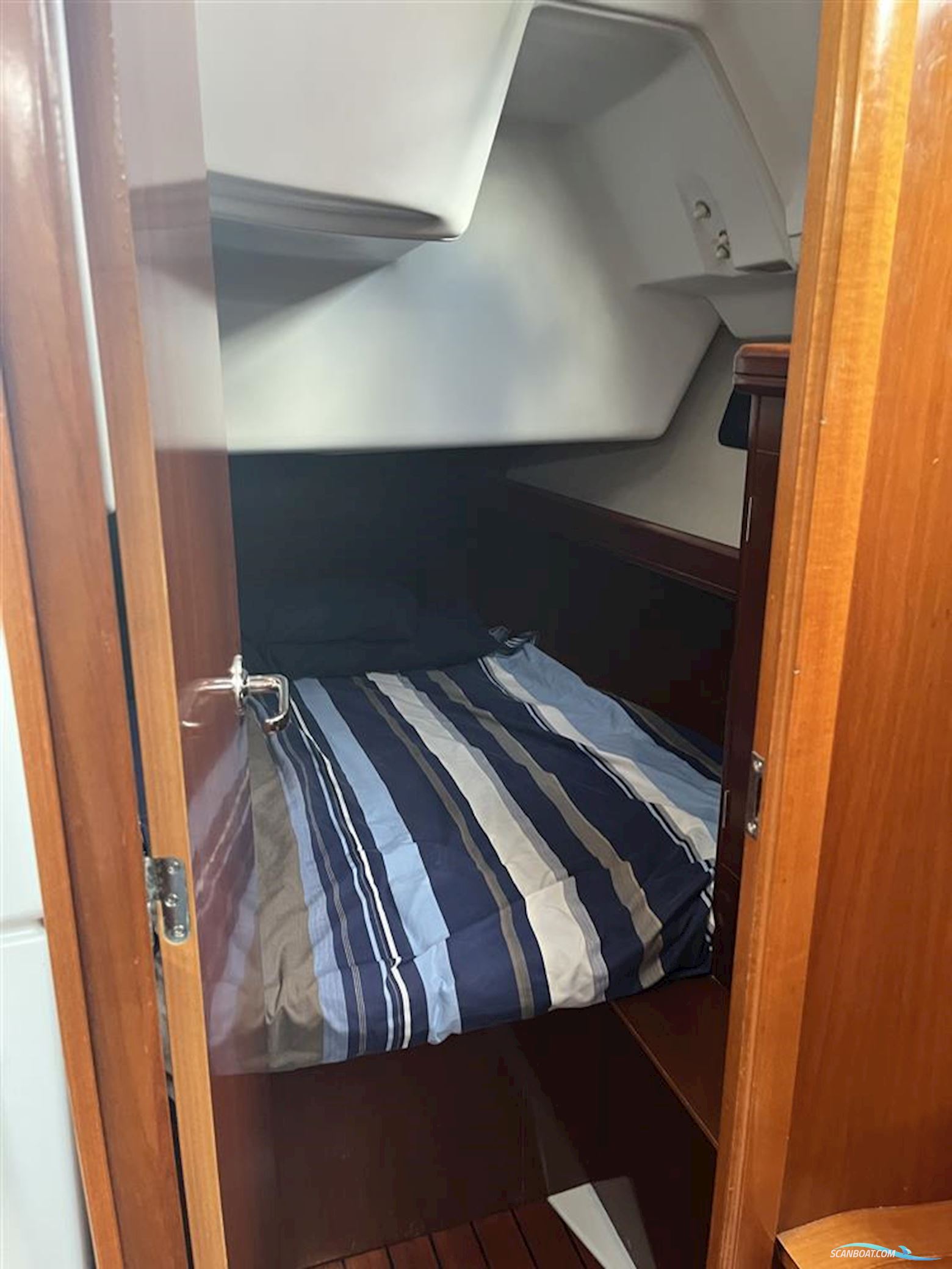 Beneteau Oceanis 393