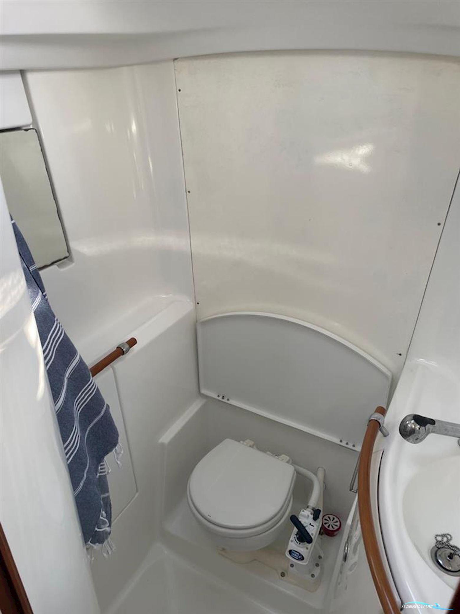 Beneteau Oceanis 393