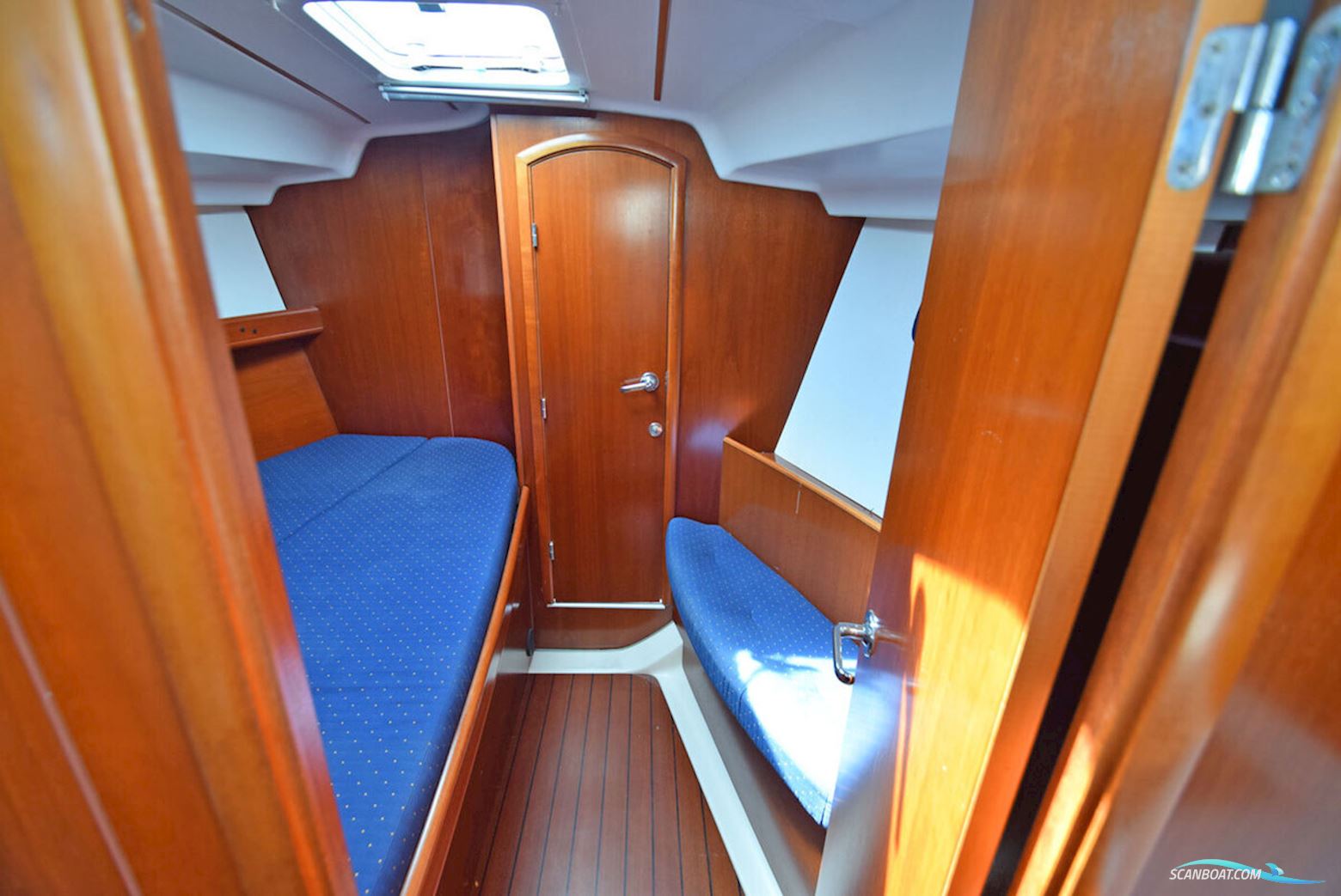 Beneteau Oceanis 393