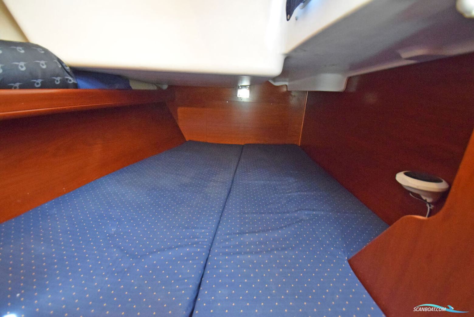 Beneteau Oceanis 393