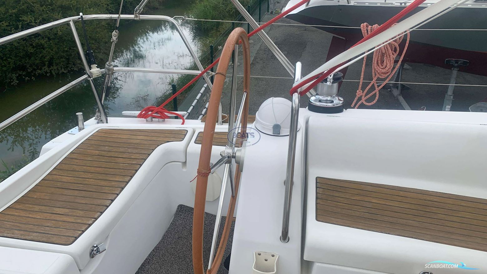 Beneteau Oceanis 40