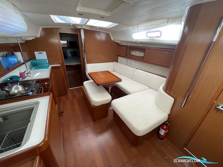 Beneteau Oceanis 40