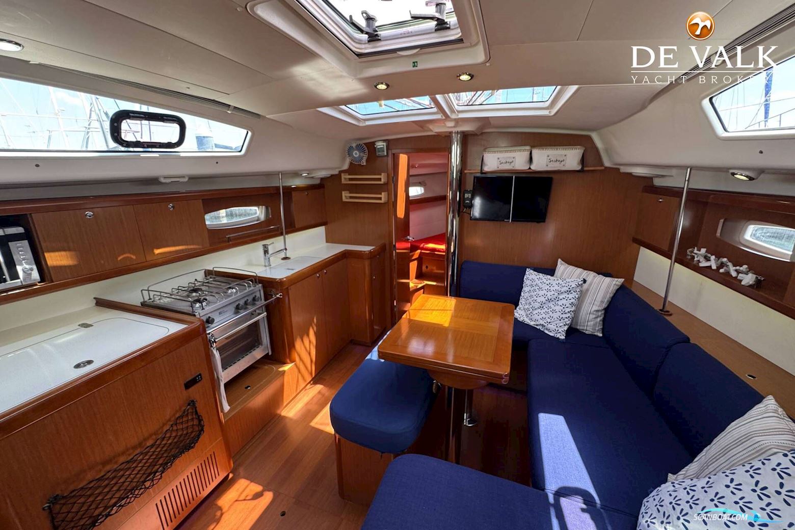 Beneteau Oceanis 40