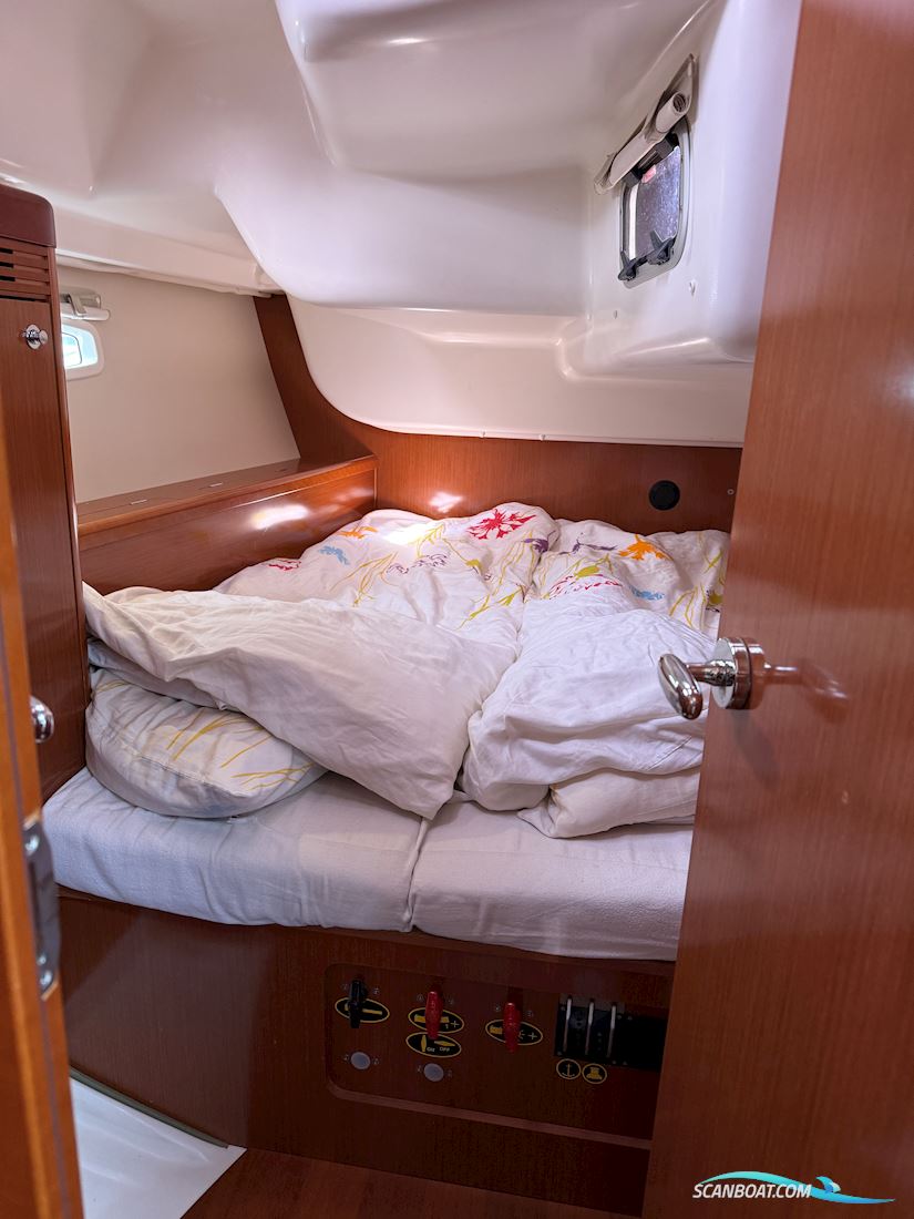 Beneteau Oceanis 40