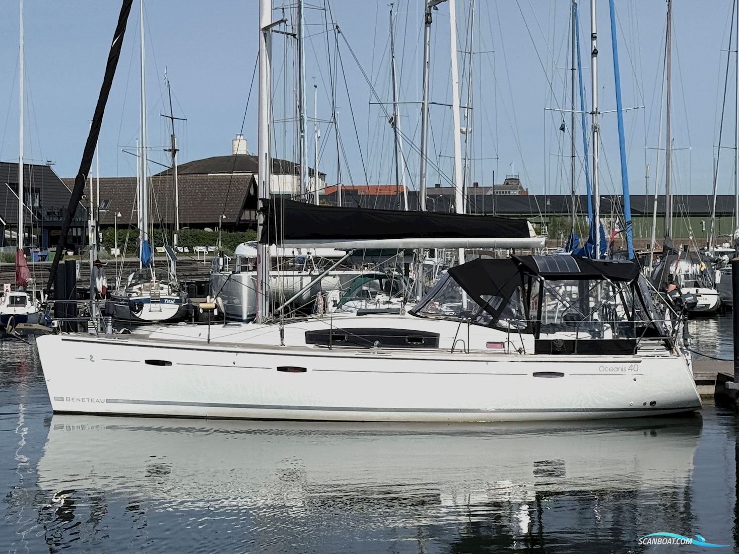 Beneteau Oceanis 40