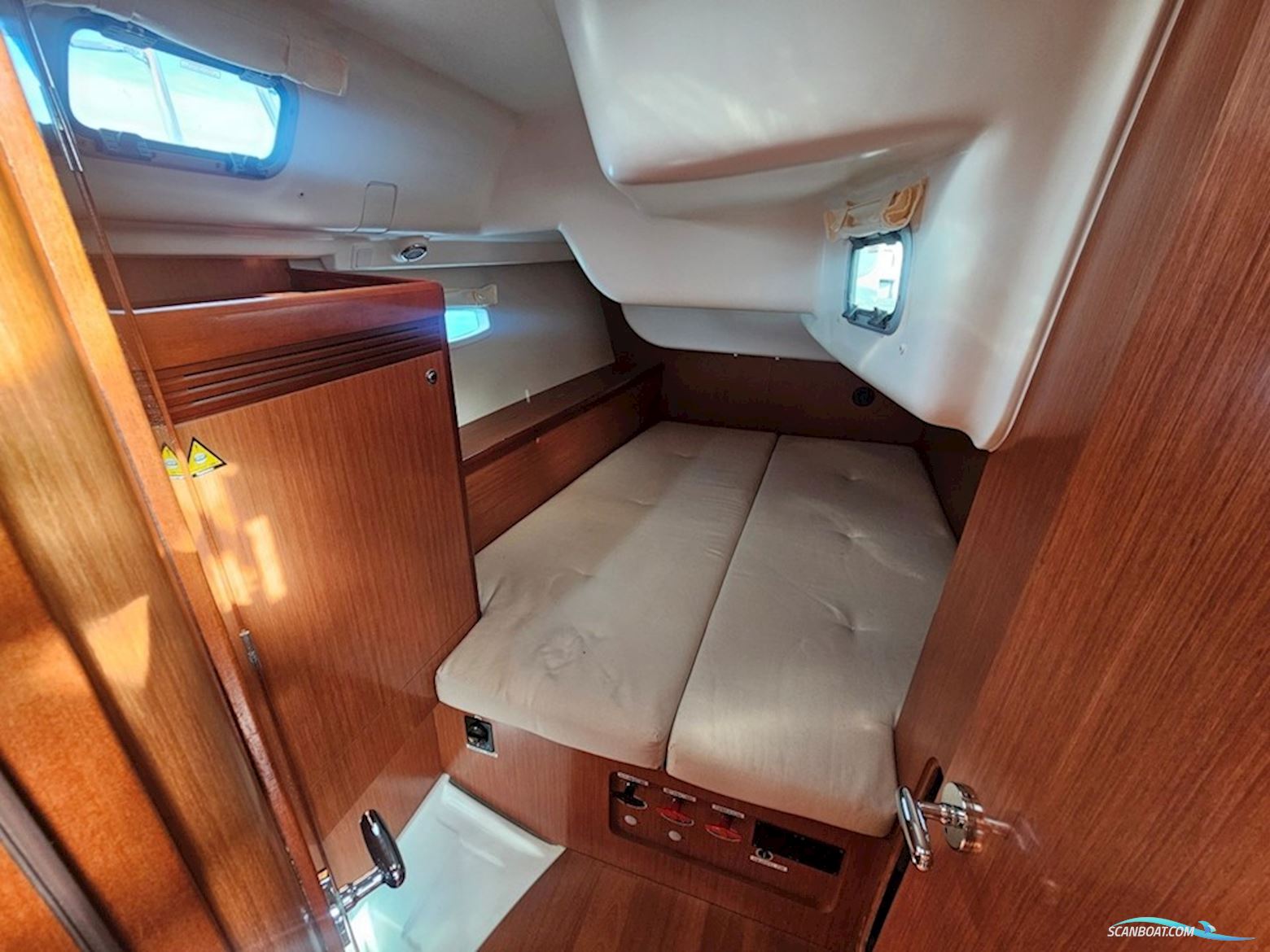Beneteau Oceanis 40