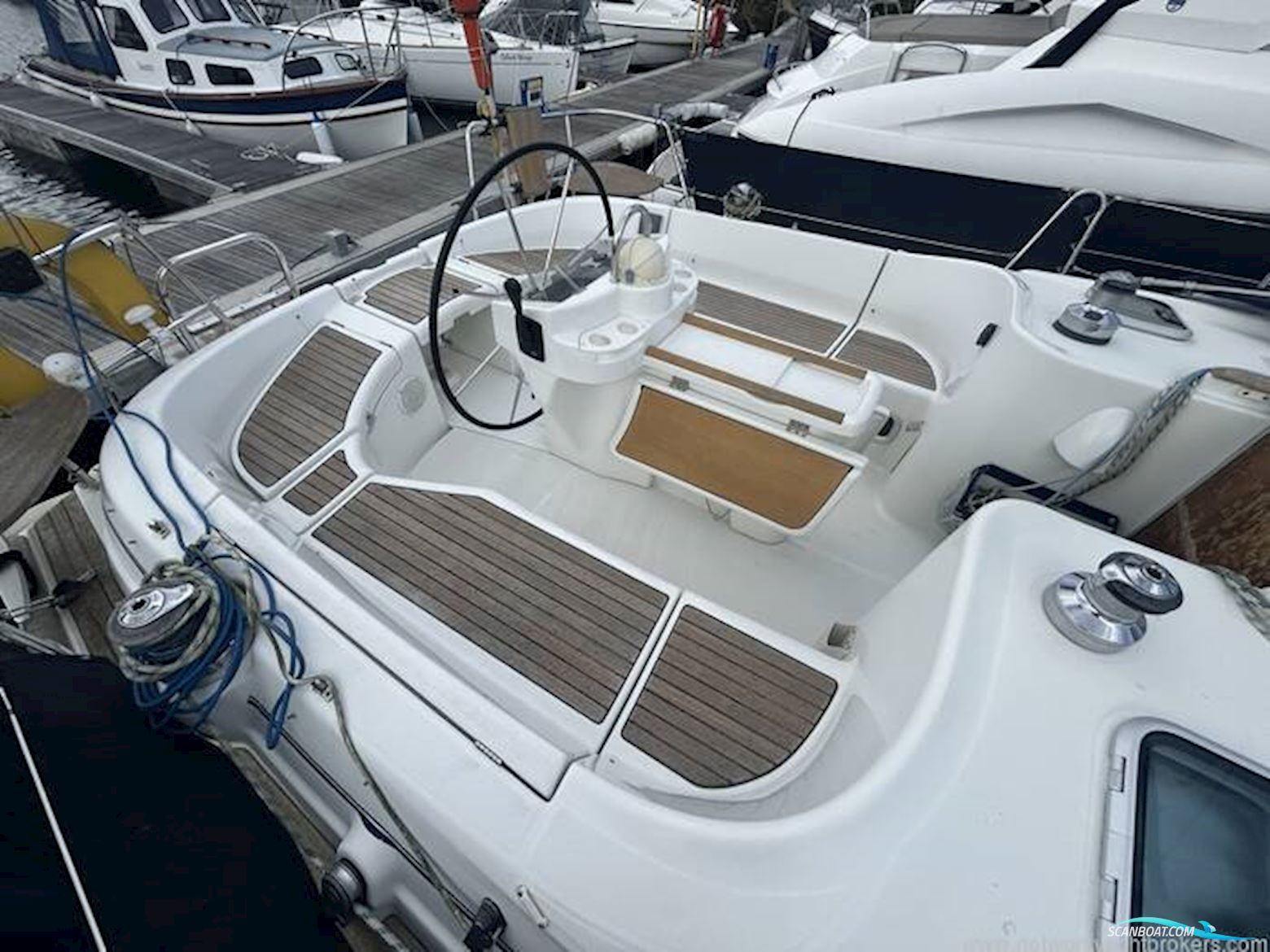 Beneteau Oceanis 411 Celebration