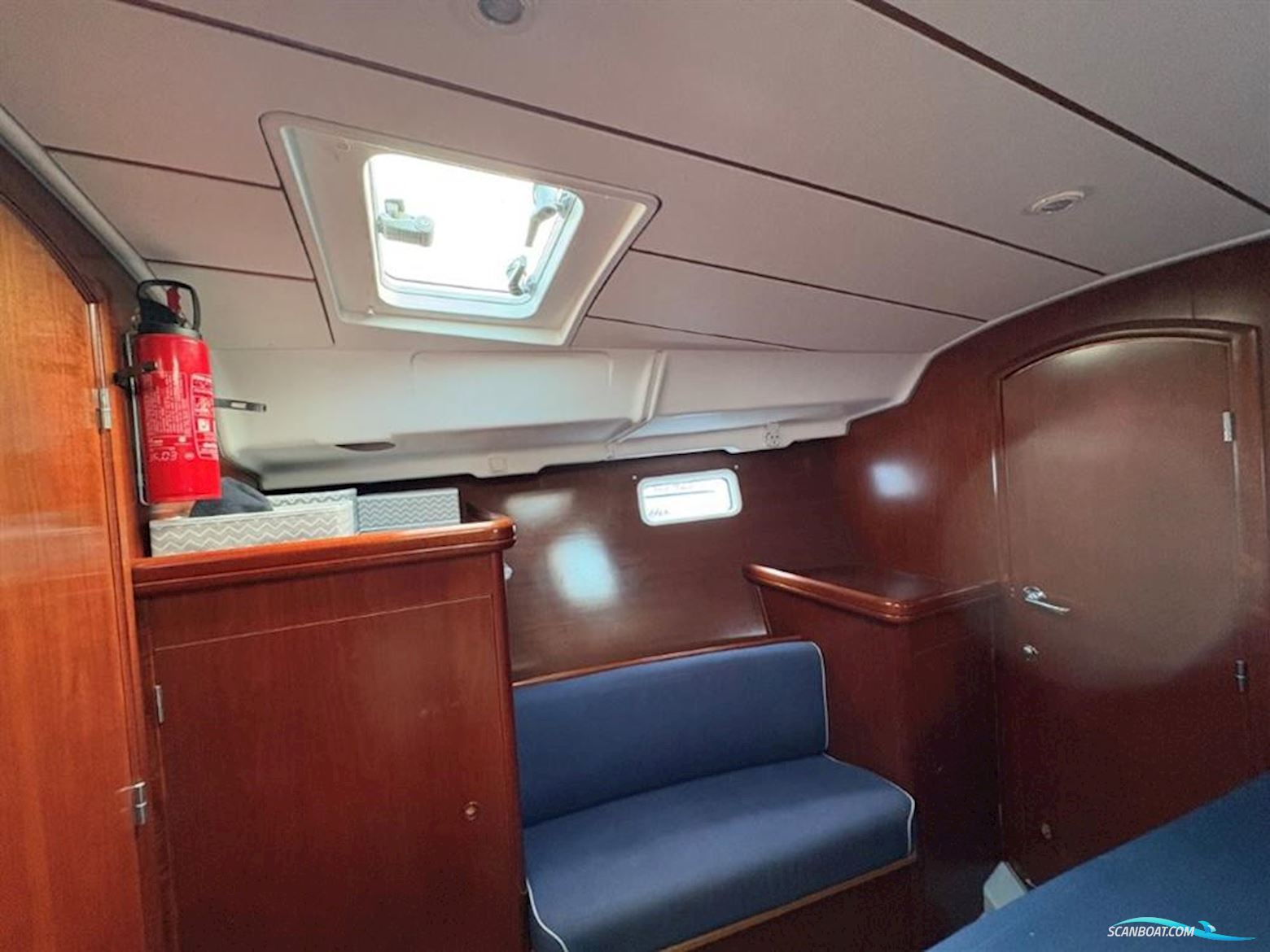 Beneteau Oceanis 411 Celebration