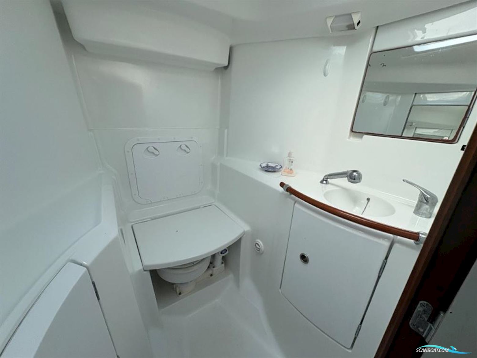 Beneteau Oceanis 411 Celebration