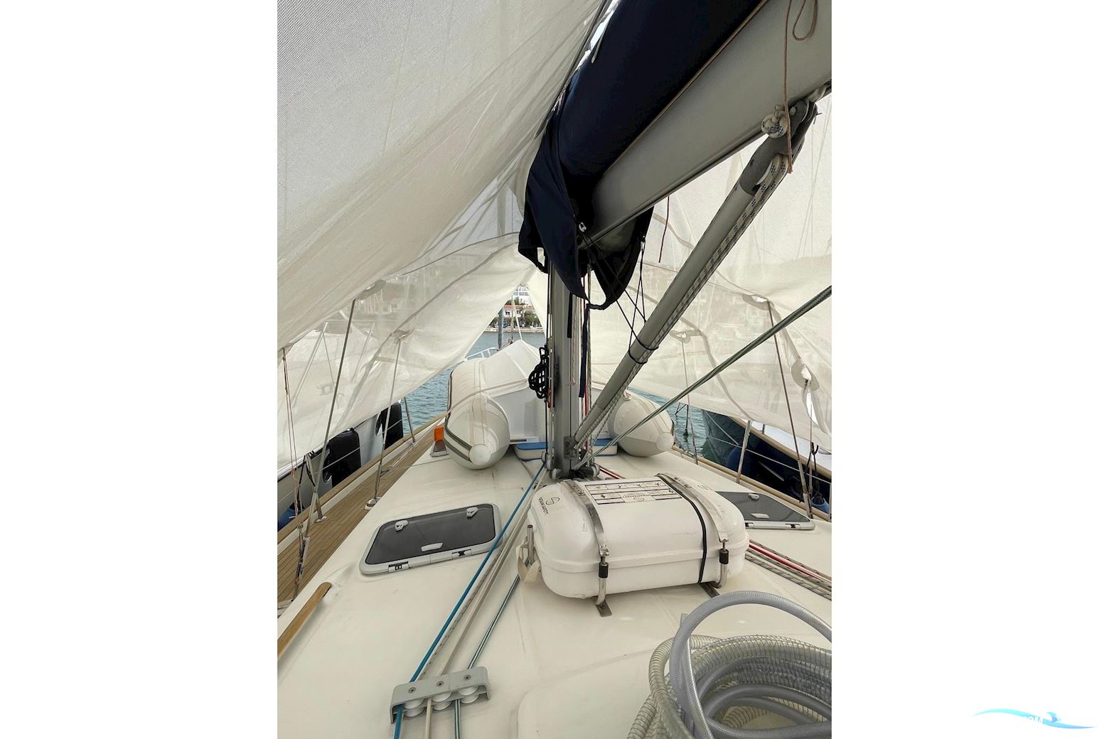 Beneteau Oceanis 411 Celebration