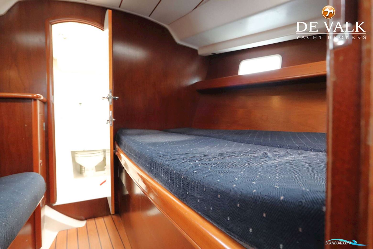 Beneteau Oceanis 411 Electric