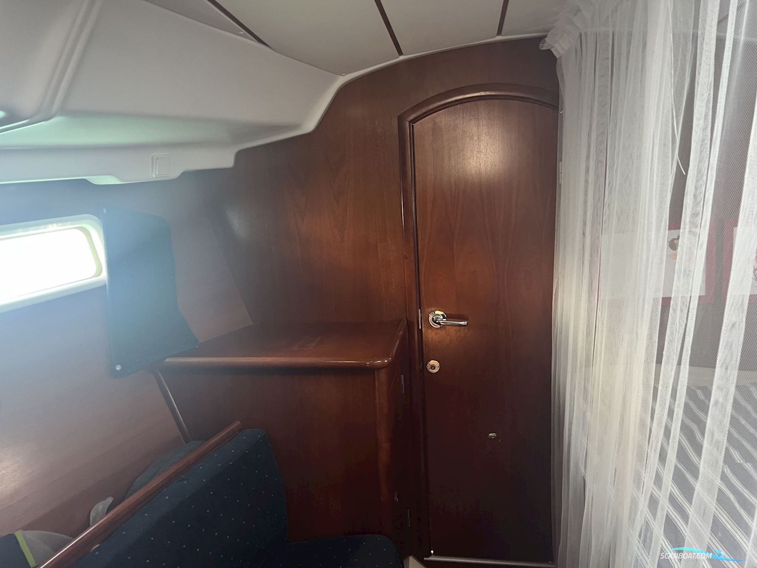 Bénéteau Oceanis 411