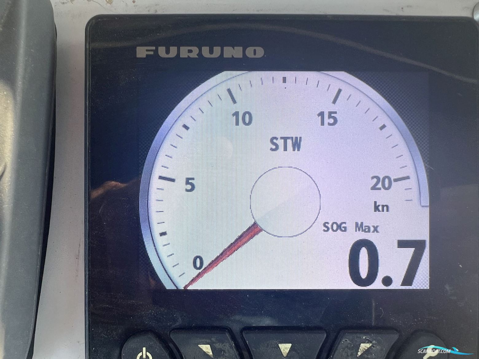 Bénéteau Oceanis 411