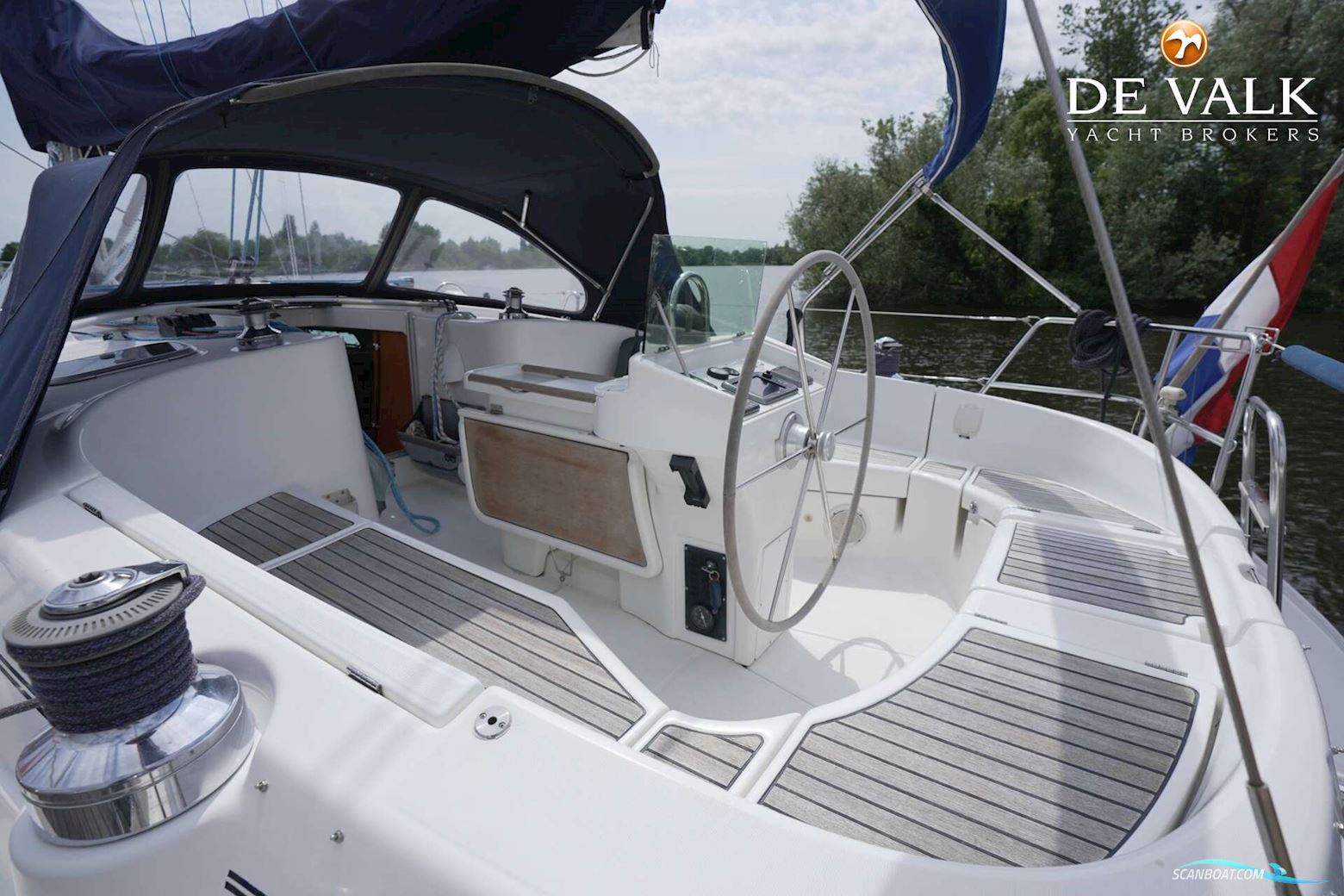 Beneteau Oceanis 411
