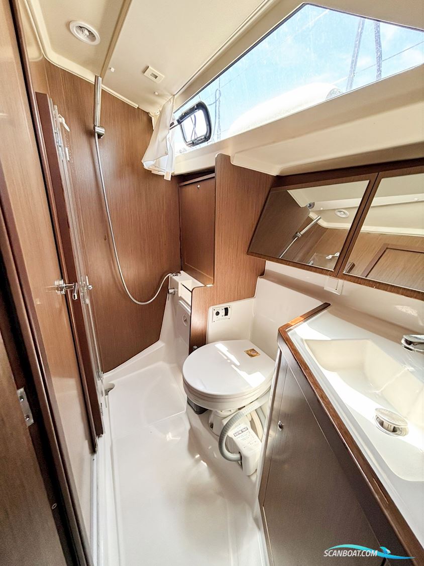 Beneteau Oceanis 41.1